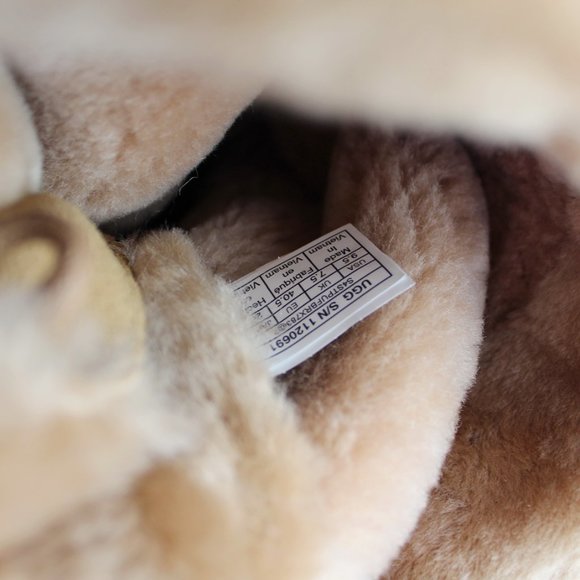 NEW UGG Classic Over the Knee Lace-Up Boot - Picture 12 of 16